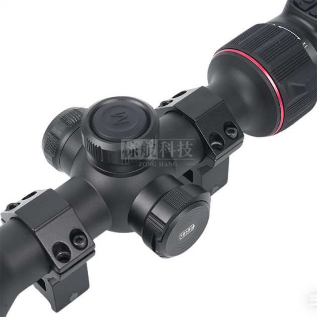 朗高特ST60L 1280×1024热成像瞄准镜 60mm镜头 1200米测距 IP67防水 带激光测距 弹道计算 产品图5